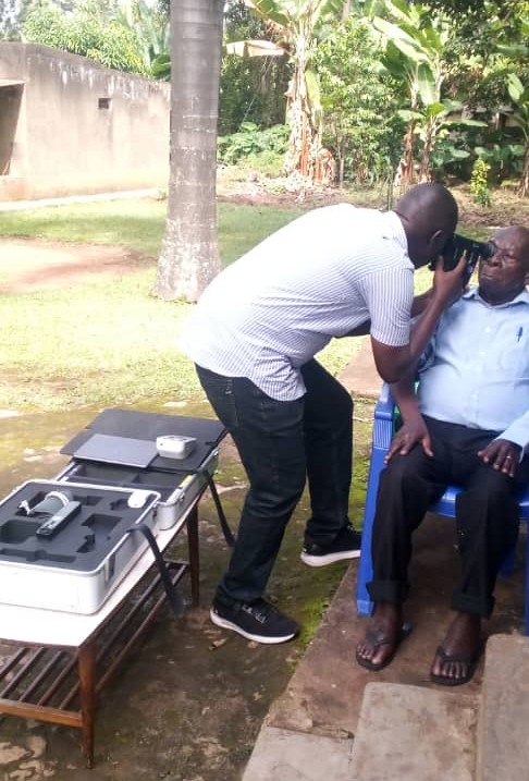 Elderly Mobile Eye Care